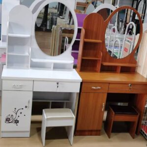 WHITE EXECUTIVE DRESSING TABLE WITH MIRROR