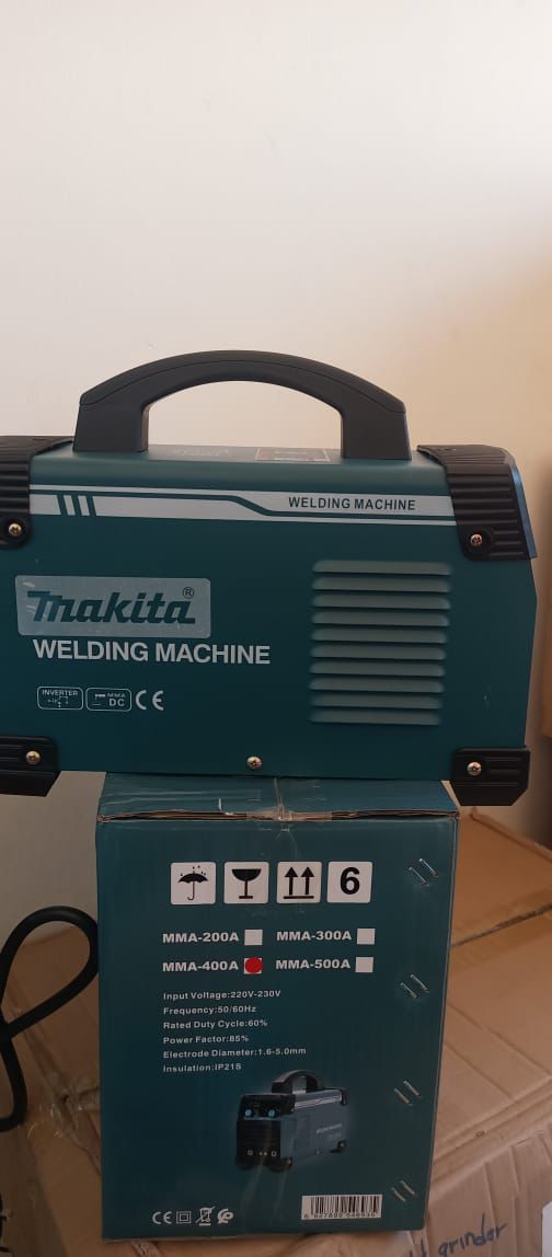 400 AMP MAKITA WELDING MACHINE