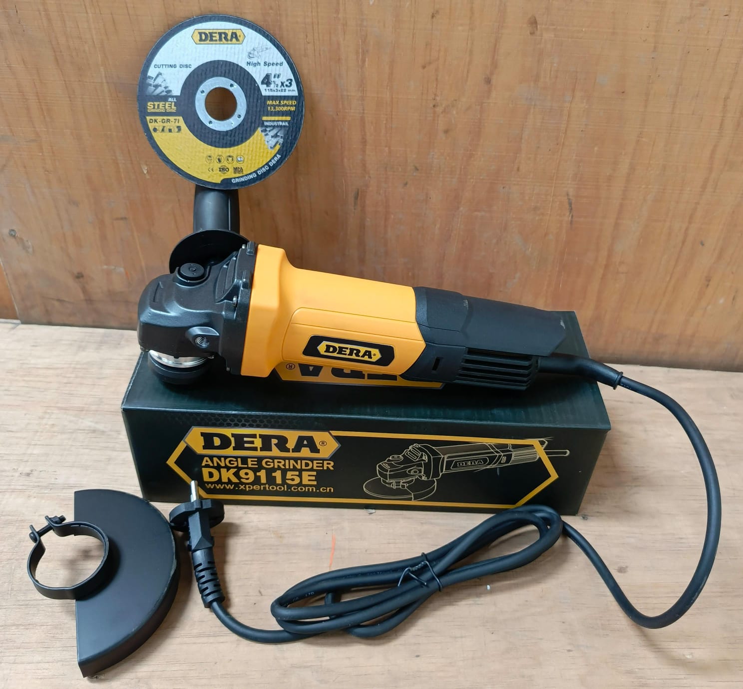 Dera Angle Grinder Heavy Duty Electric Grinding Machine - Image 2