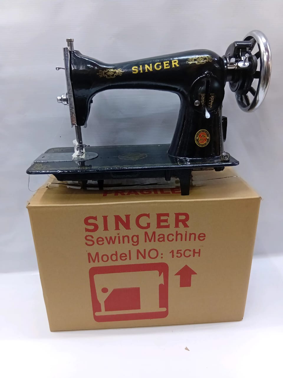 Singer Sewing Machine Model 15CH